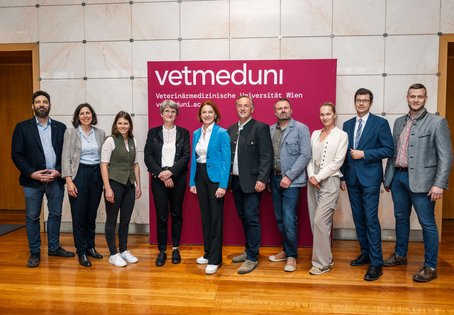 „Steiermark trifft Wien“ – Gruppenfoto vom Vernetzungstreffen an der Vetmeduni