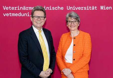 Bundesminister Martin Polaschek mit Rektorin Petra Winter. Foto: Martin Lusser