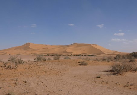 Nicht nur Sand: Merzouga liegt zu Füßen der Sanddünen des Erg Chebbi