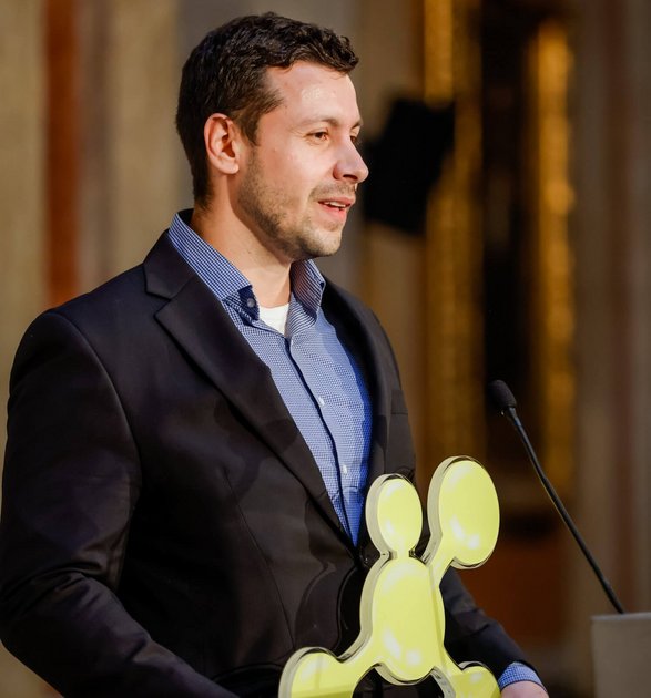 Felipe Penagos Tabares erhält ALIMENTARIUS-Wissenschaftspreis 2023, Foto: Husar/FV der Lebensmittelindustrie