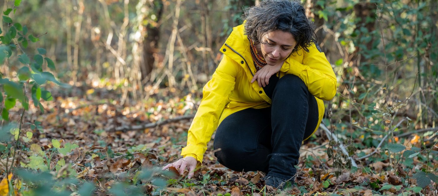 Bibiana Rojas rüstet sich nur für das beste Wetter, um ihre heimischen Versuchstiere zu treffen. Foto: Michael Bernkopf/Vetmeduni