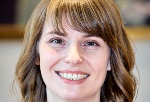 Abolsventin des Dokotratstudiums Veterinärmedizin