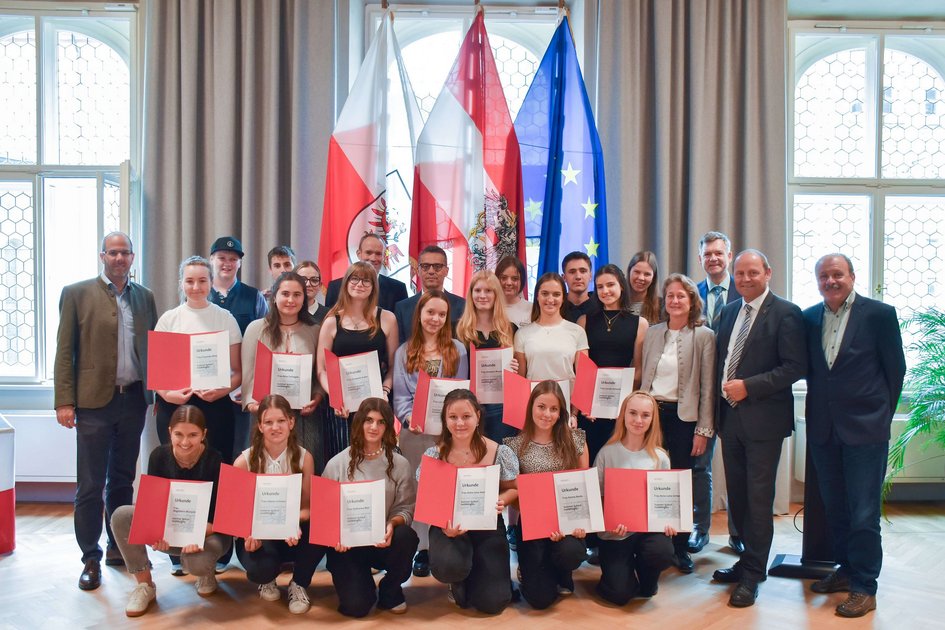 Gruppenfoto Teilnehmer:innen der Summer School VetINNSights 2025