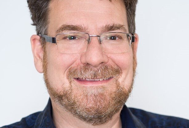 Porträtfoto von Veterinärmedizin-Absolvent Wolfgang Weihs