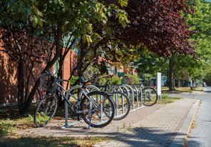Fahrradständer am Campus