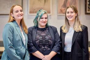 Absolventinnen des Masterstudiums Biomedizin