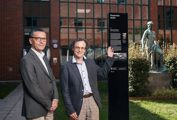 Rektor Matthias Gauly und Zeithistoriker Alexander Pinwinkler