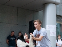 TdoT 2014 023  Tag der offenen Tür am Campus der Veterinärmedizinischen Universität Wien am 24. Mai 2014. Im Bild: "Supertalent 2013" Lukas Pratschker und sein Border Collie "Falco" bei der Dog Dance-Aufführung.