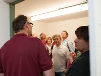TdoT 2014 134  Tag der offenen Tür am Campus der Veterinärmedizinischen Universität Wien am 24. Mai 2014. Im Bild: Detlef Bibl führt durch einen der Atomschutzbunker der Universität.